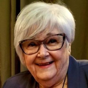 Meet your Posher, Suzanne